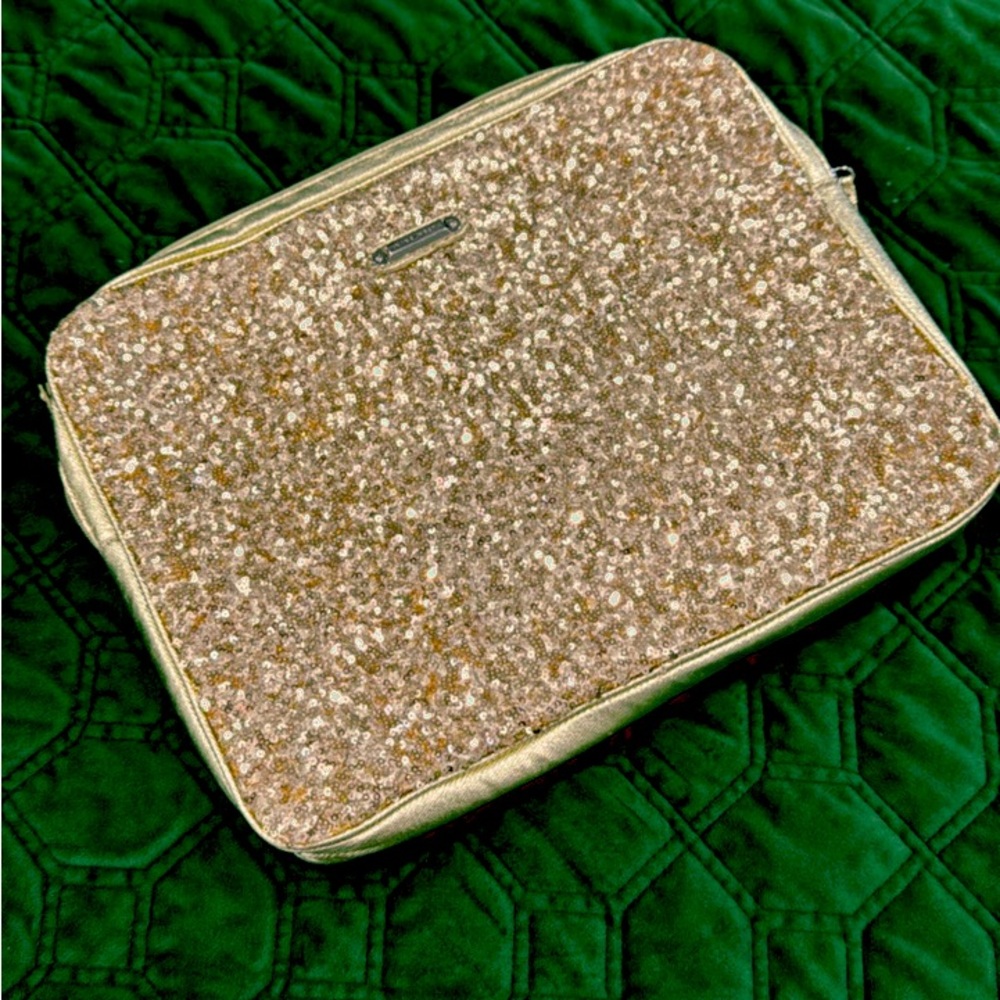 Nine West laptop sleeve case shimmering gold sequins 13”